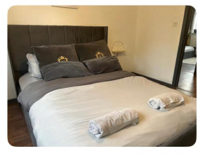 Excel & O2 apartment